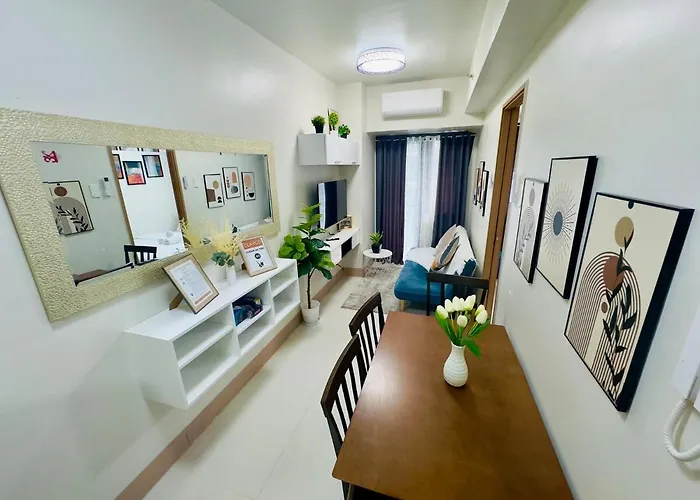 Luxurious Near Sm Moa *