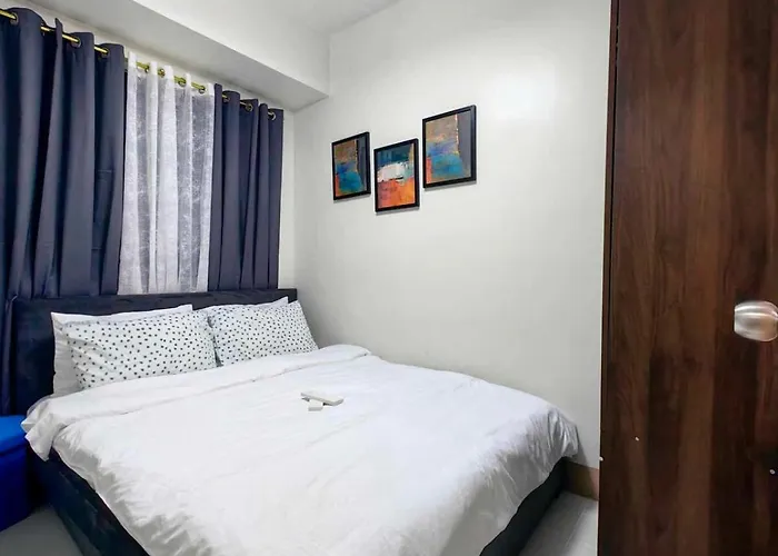 Luxurious Near Sm Moa Apartment Manila